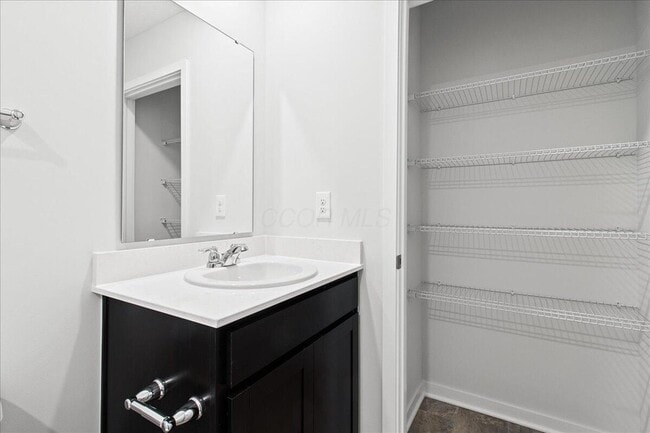 Building Photo - 1489 Jarry Ave