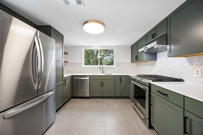 Building Photo - 2609 Monarch Dr