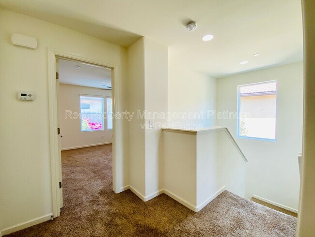 Building Photo - 1484 Mosaic Way