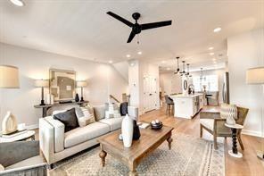 Building Photo - 1927 Audra Aly