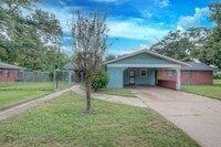 Building Photo - 2829 Doles Pl
