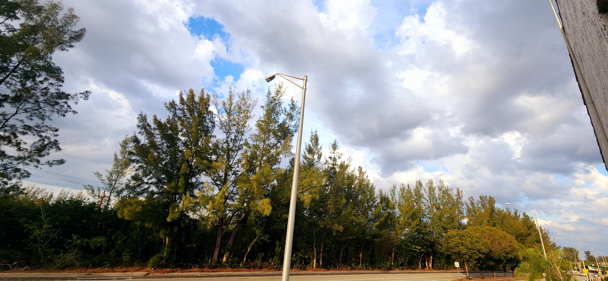 Building Photo - 1180 NW 125th Path