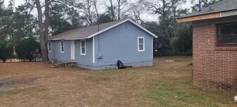 Building Photo - 113 Garland Ter