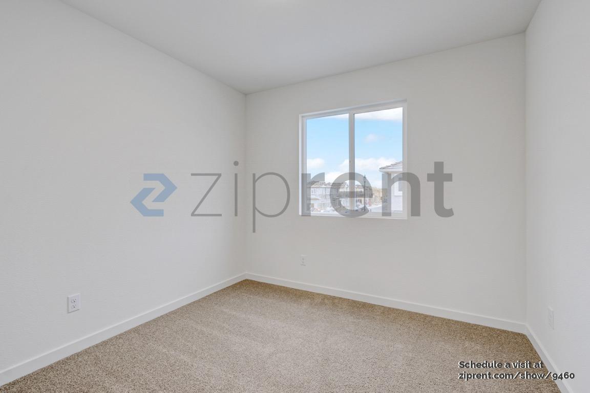 Building Photo - 5208 Cumberland Dr