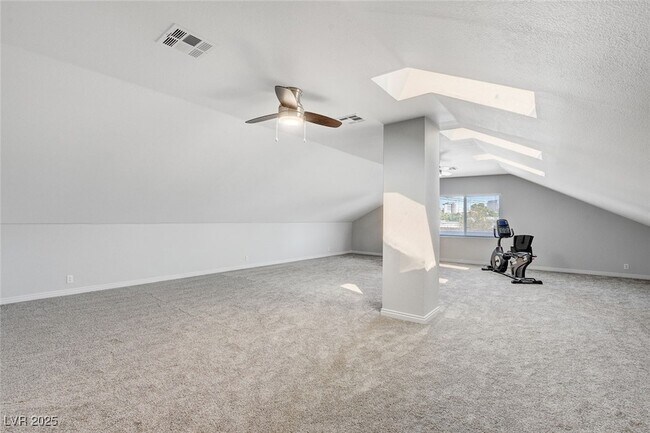 Building Photo - 1403 S 9th St