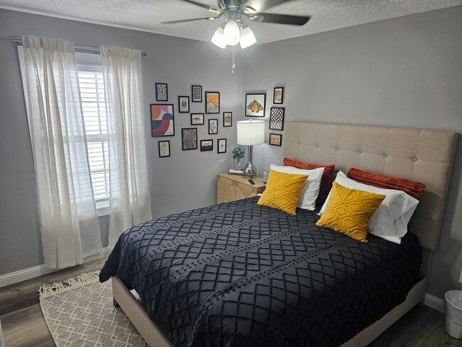 Building Photo - Family Friendly Home With Pool In Greensburg, IN