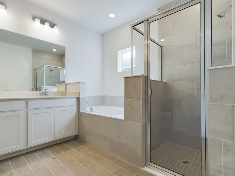 Building Photo - 6559 SW 89th Loop