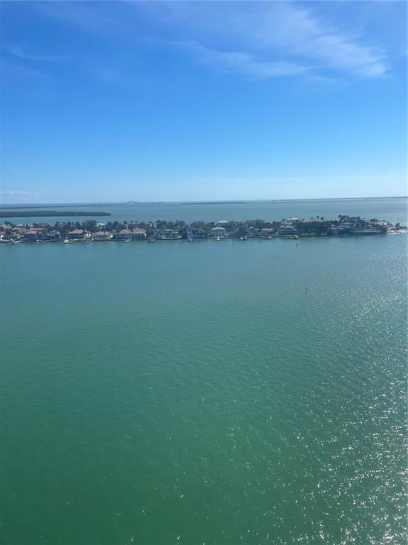 Building Photo - 5200 Brittany Dr S