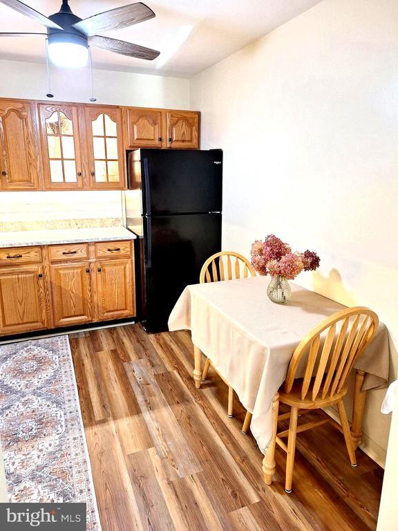 Building Photo - 1951 Conestoga Rd