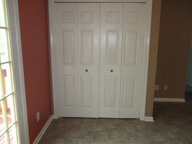 Building Photo - 3169 Buckhorn Ct