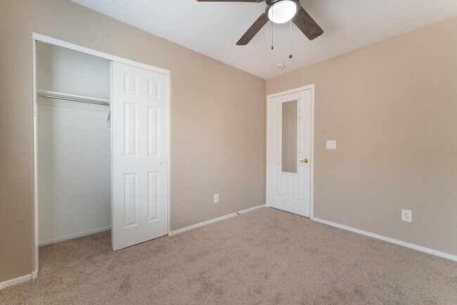 Building Photo - 6604 Lavender Lilly Ln