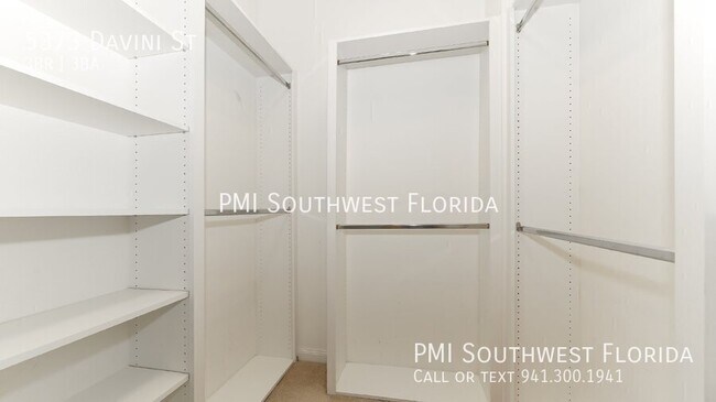 Building Photo - 5373 Davini St