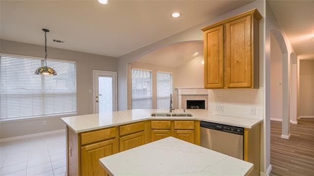 Building Photo - 2520 Frosted Green Ln