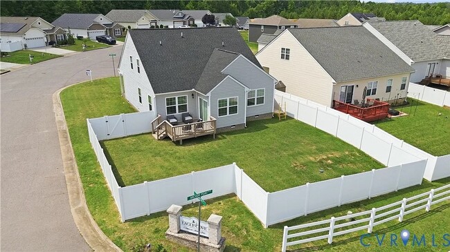 Building Photo - 3901 Lighthouse Ln