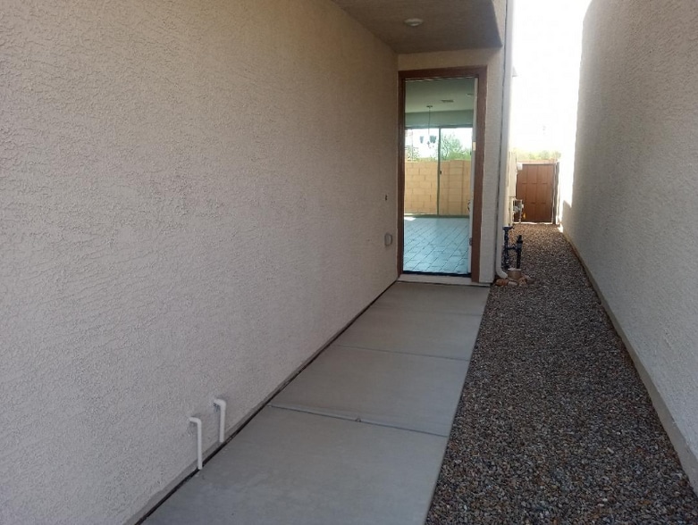Building Photo - 2650 S Brandywine Ln