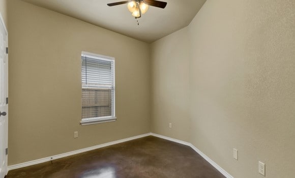 Building Photo - 1144 Stanley Wy
