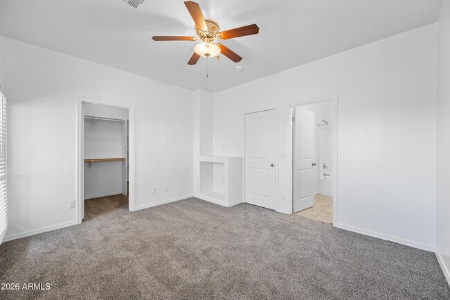 Building Photo - 4608 W Maryland Ave