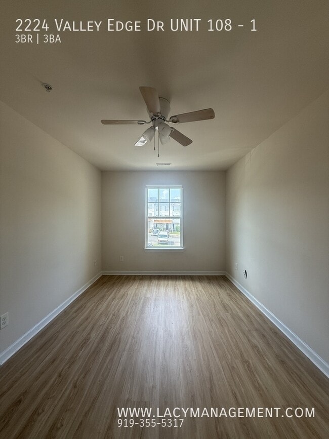 Building Photo - 2224 Valley Edge Dr