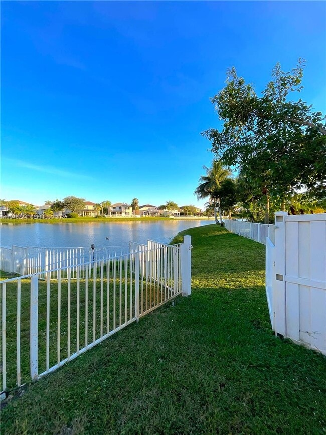 Building Photo - 13364 SW 44th St