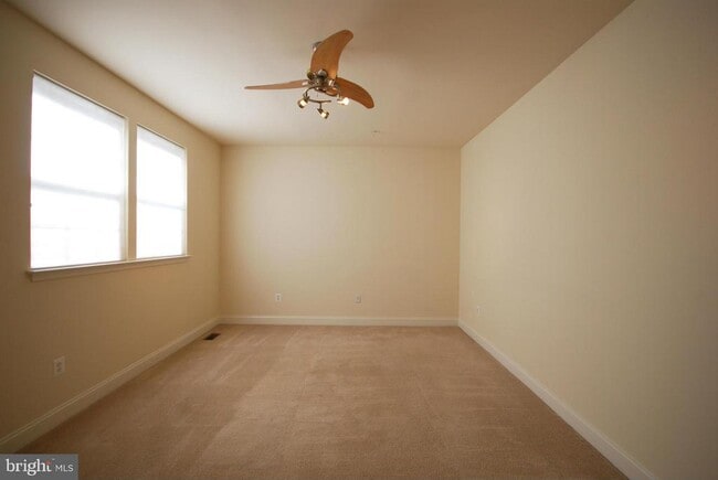 Building Photo - 908 Reserve Champion Dr