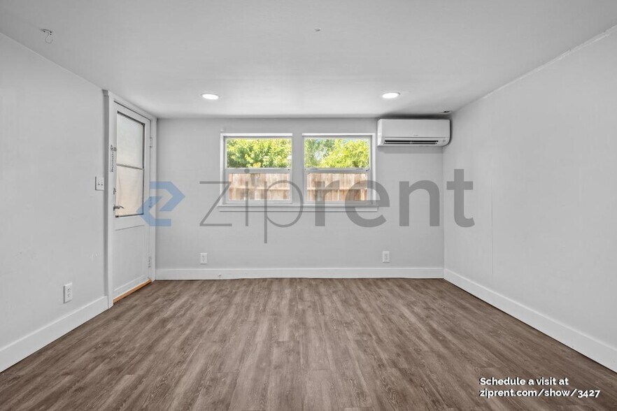 Building Photo - 29 Mariposa Rd