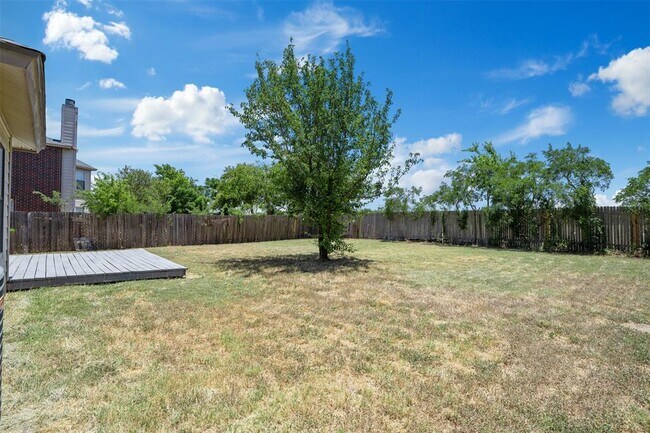 Building Photo - 1814 Grassland Dr