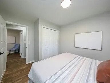Building Photo - This stunning three-bedroom, two full-bath home was fully remodeled in 2024 and is move-in ready