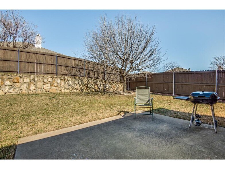 Building Photo - 9554 Byron Drive