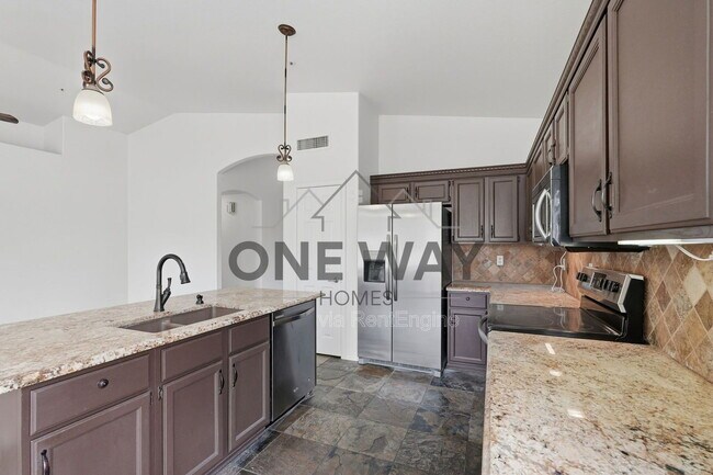 Building Photo - 15121 N 93rd Way