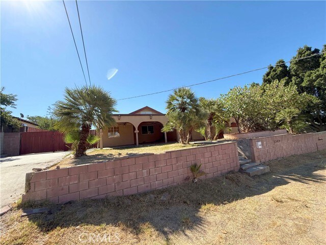 Primary Photo - 13474 Hubbard St