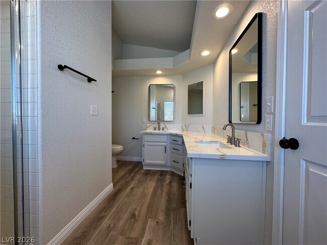 Building Photo - 1034 Skysail Dr