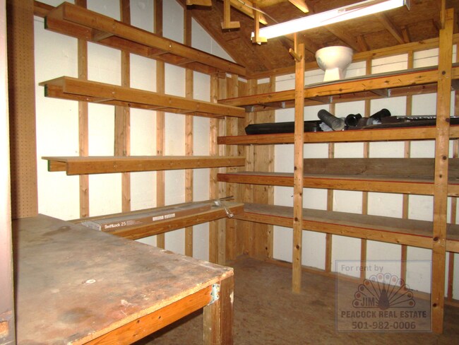 Building Photo - 42 Creekridge Cir