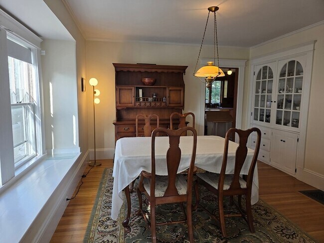 Building Photo - 20 Lebanon St