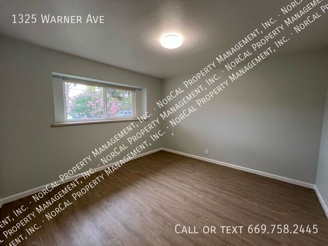 Building Photo - 1325 Warner Ave