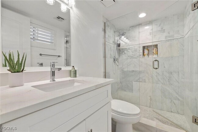 Building Photo - 503 Broad Ave S