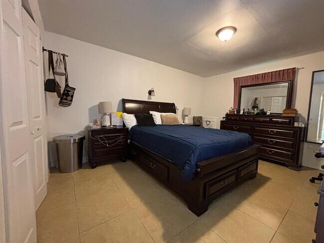 Building Photo - 4349 S Semoran Blvd