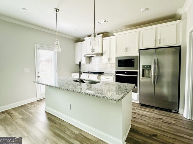 Building Photo - 4029 Brookmont Wy