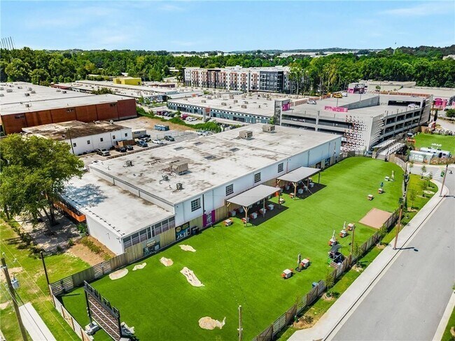 Building Photo - 1380 Stirling Cir NW