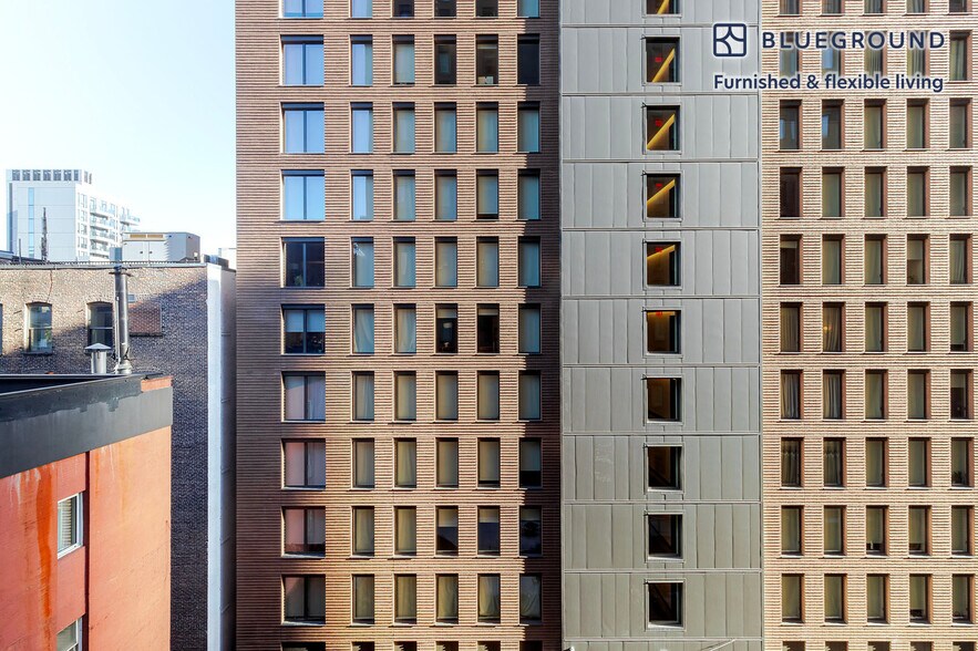 Building Photo - 243 W 28th St
