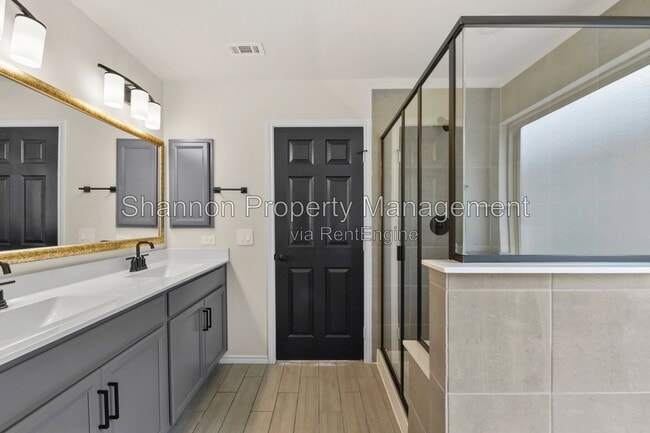 Building Photo - 4033 Starbright St