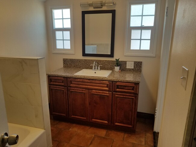 Bathroom- separate Bathtub and Shower - 4123 Garthwaite Ave