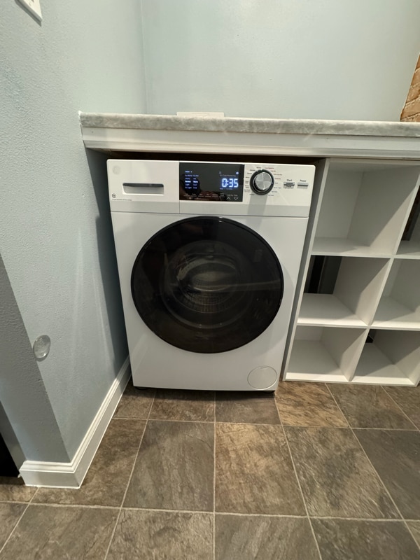 Building Photo - 1838 Phillips Ave