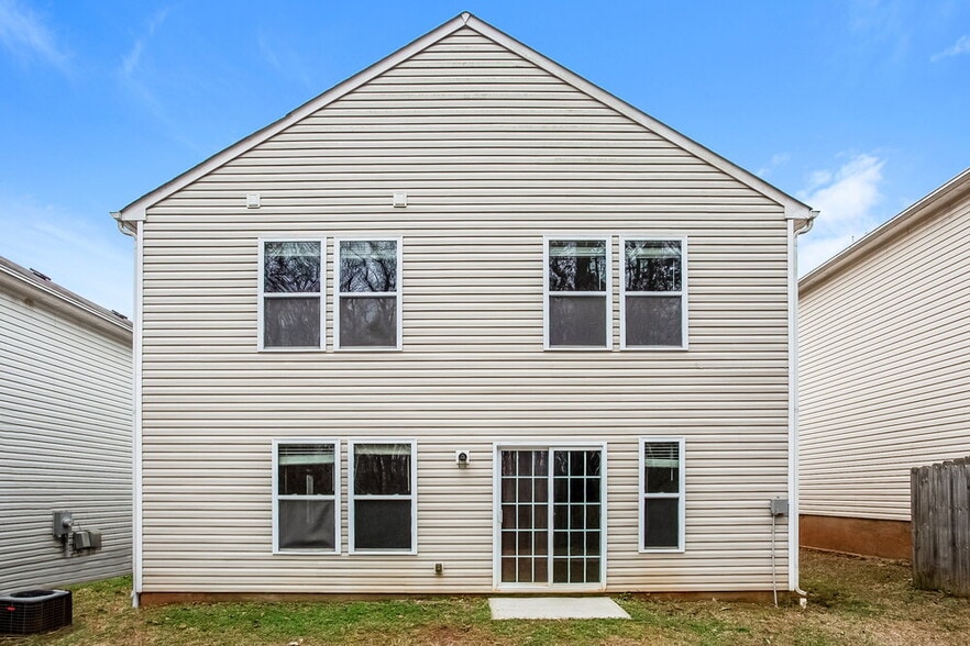 Building Photo - 4012 Chandler Haven Drive