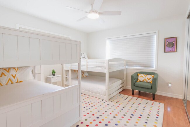 Building Photo - 5008 Onstad St