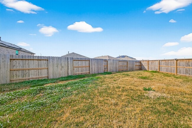Building Photo - 26827 Prairie Smoke Ln