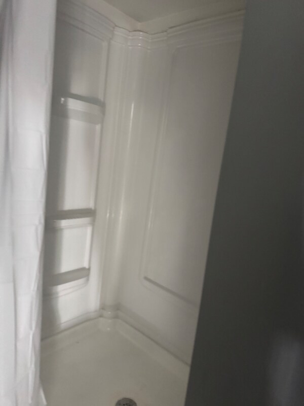 Building Photo - 3420 Wilkens Ave