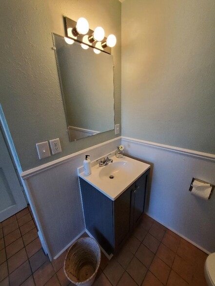 Building Photo - 1417 Race St