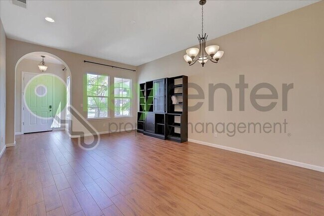 Building Photo - 9448 Syrah Ct