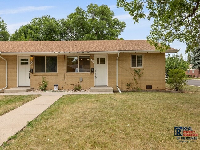 Primary Photo - Beautifully Remodeled 2-Bed, 1-Bath Duplex...