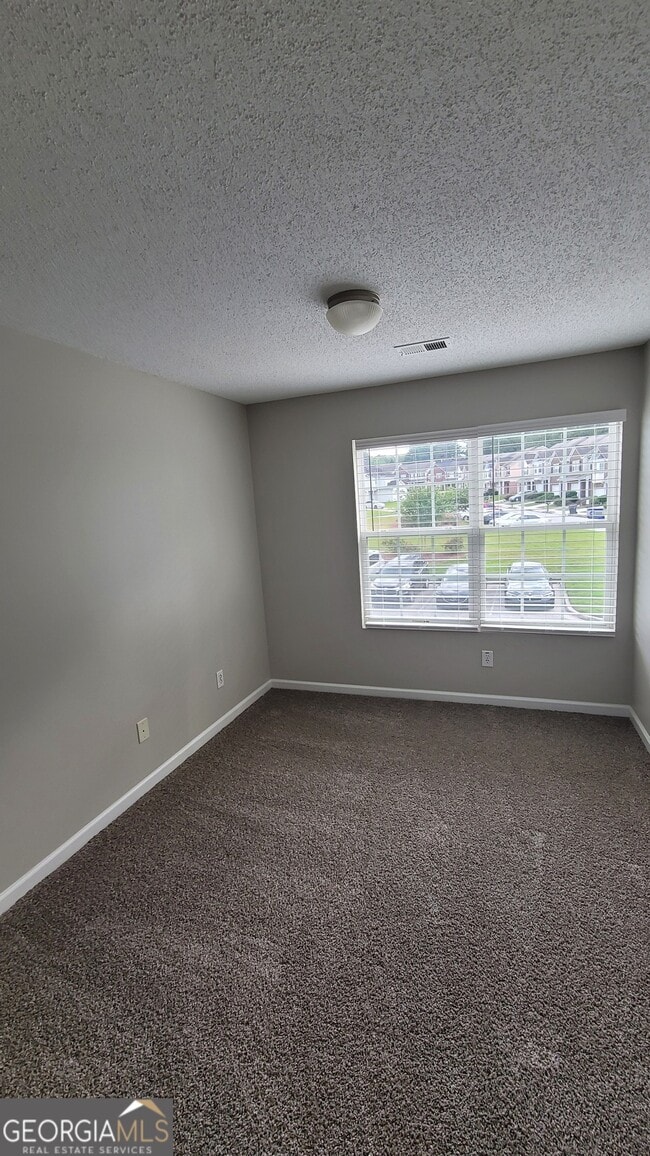 Building Photo - 4875 W Park Cir